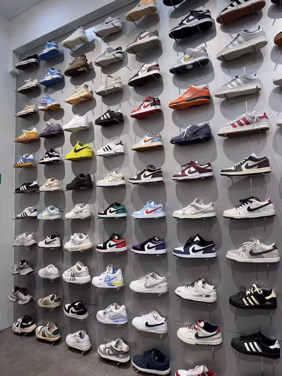 Premium Sneakers